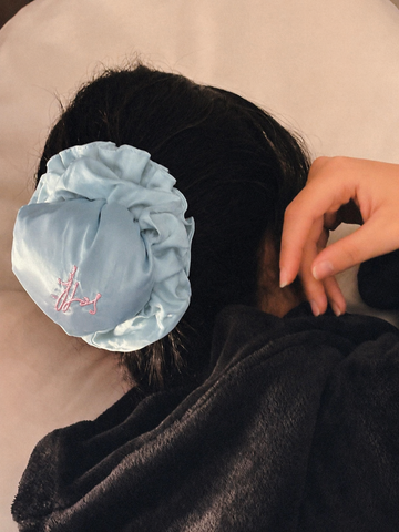 the satin bun kit
