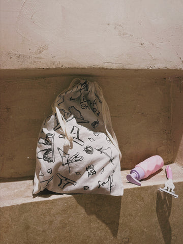 the intimates dust-bag