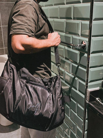 the men duffle bag