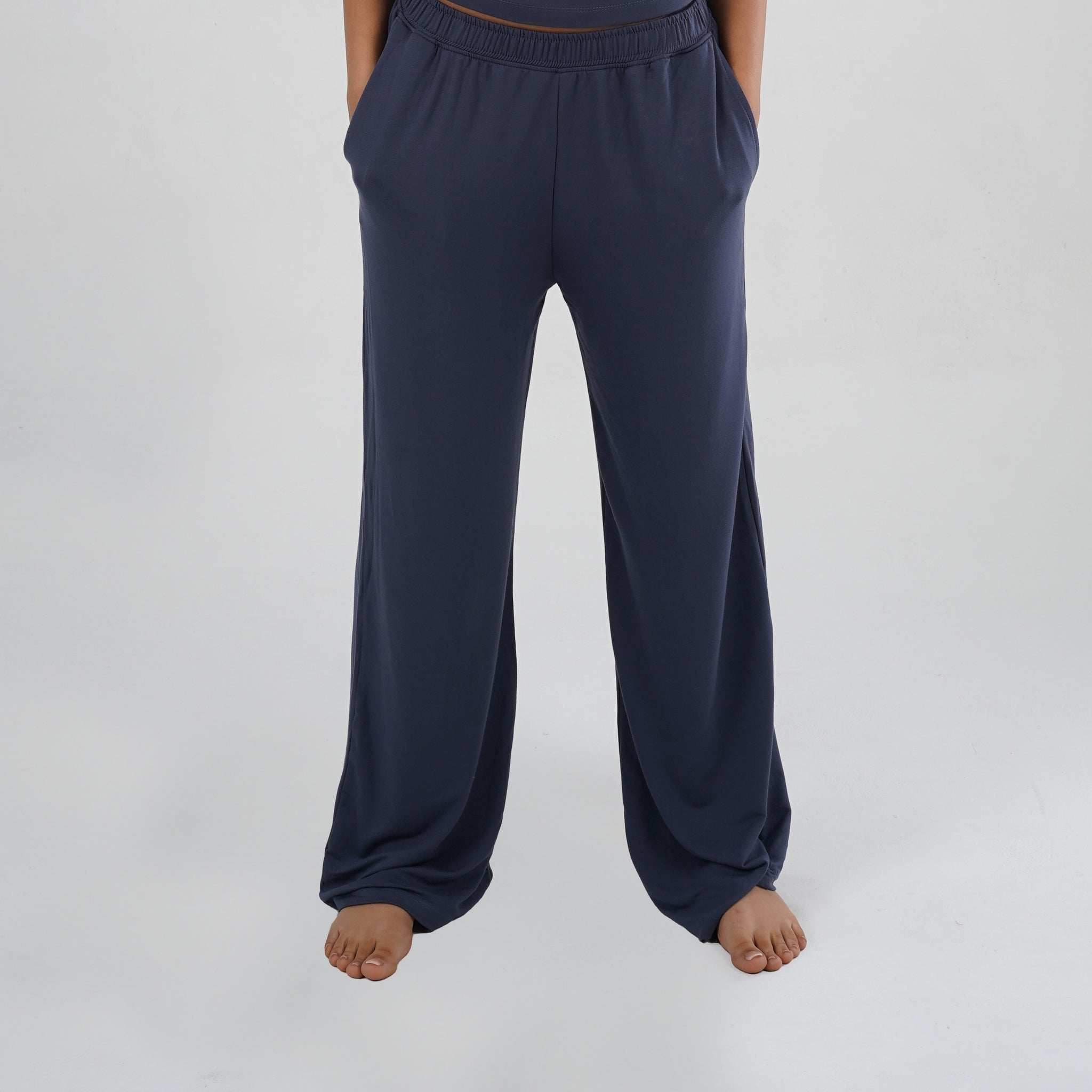 women's charcoal basic pants 