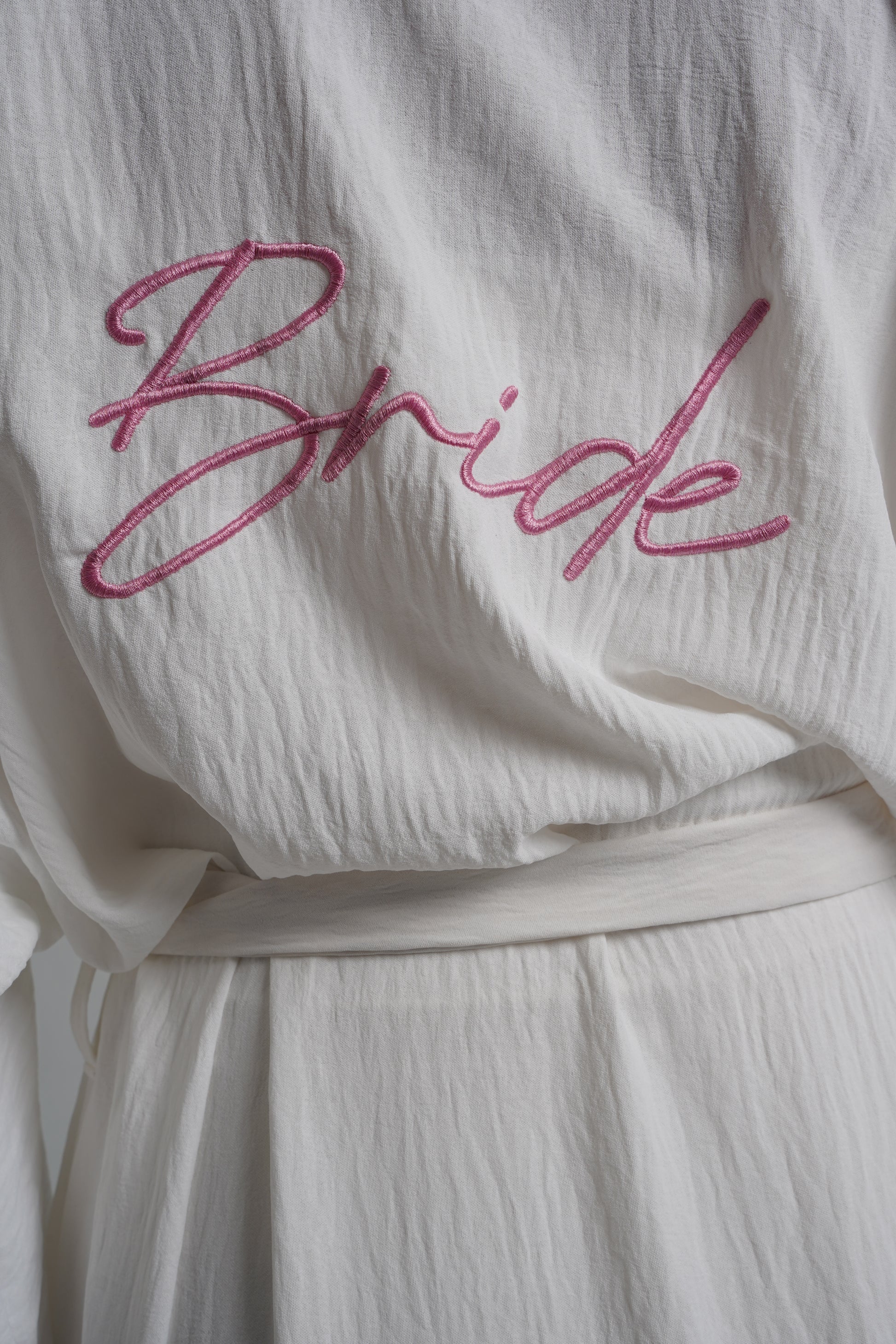 Luxurious Long Bridal Flowy Robe: Wedding Prep Essential – self