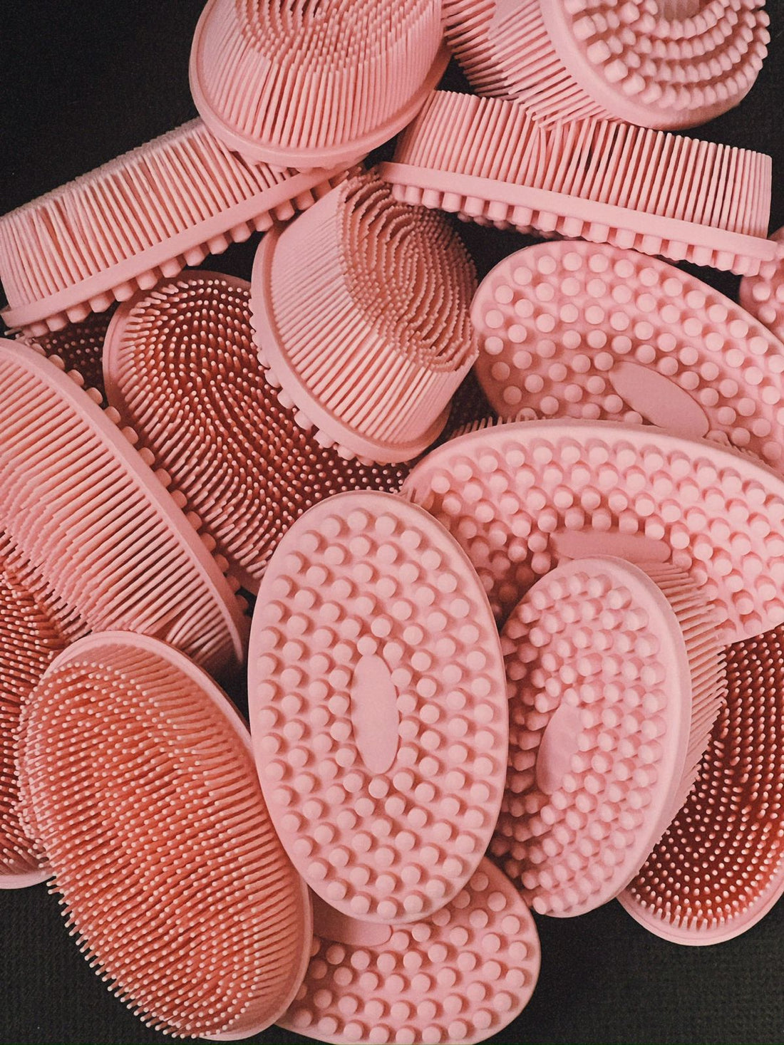 The Body Brush – A luxurious self-care tool designed for exfoliating and rejuvenating your skin for a radiant glow